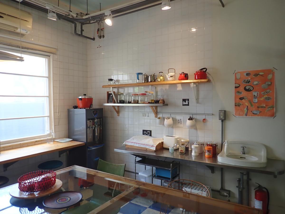 City Hut 1828 台南 エクステリア 写真