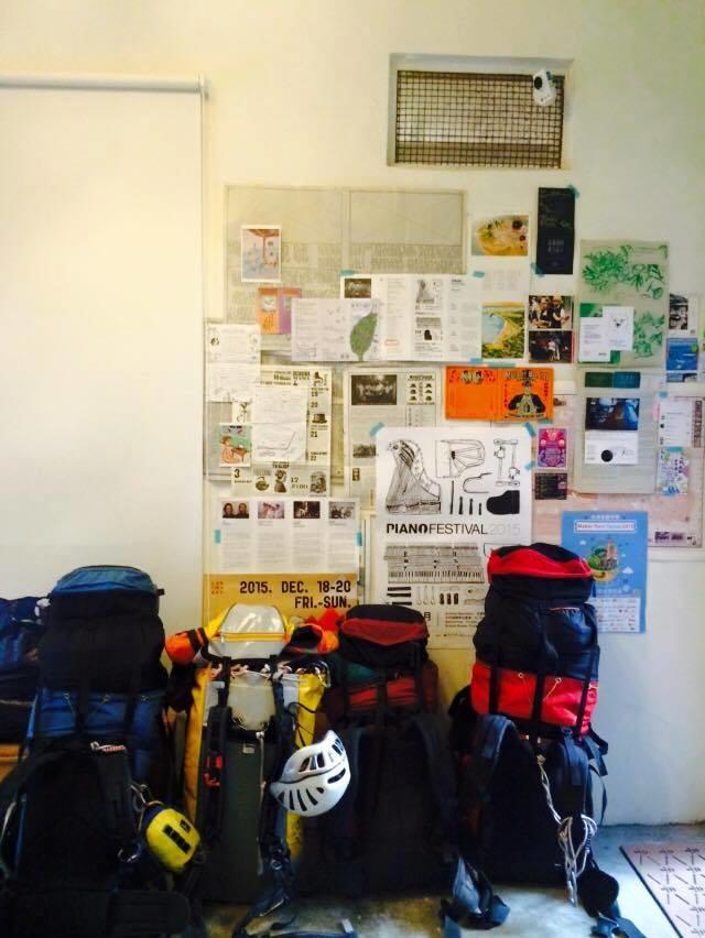 City Hut 1828 台南 エクステリア 写真